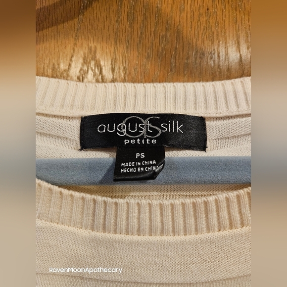 August SIlk Top - Picture 3 of 5